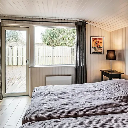 4 Bedroom Stunning In Vaeggerlose *