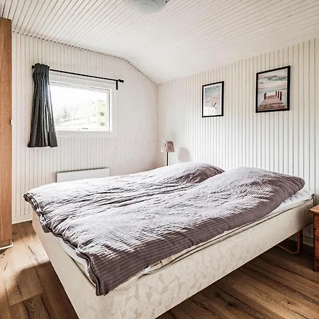 Four-bedroom In Vaggerlose