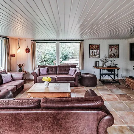 Holiday home 4 Bedroom Stunning In Vaeggerlose